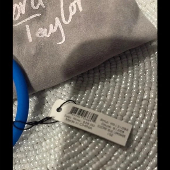 NWT Marc by Marc Jacobs Electric Blue Lemonade Bracelet with GOLD Charm w/Bag - Picture 4 of 6